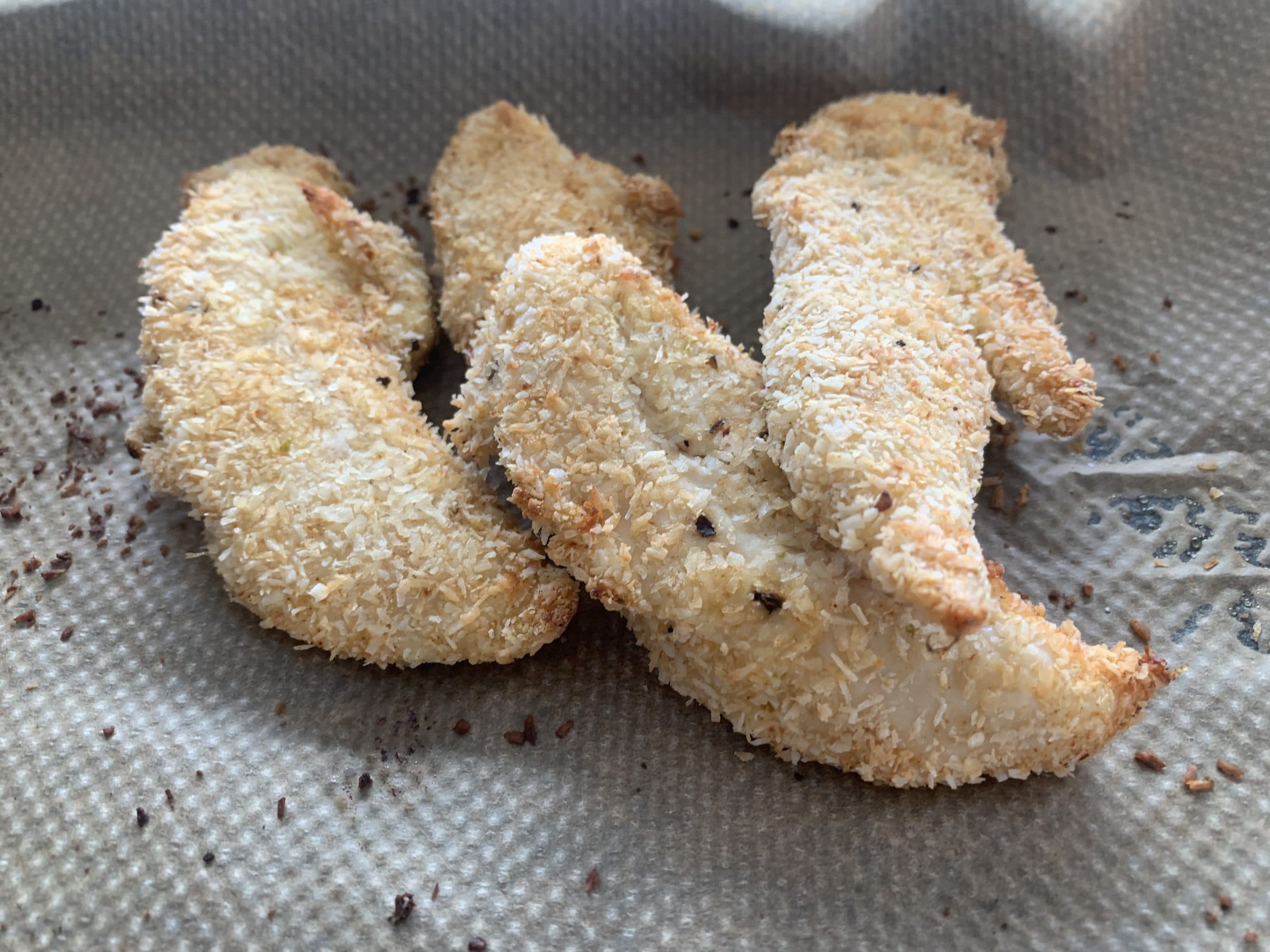 Hühnchen Nuggets mit Kokos Panade